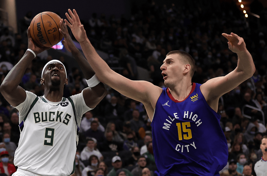 德布劳内关键节点赛事规则更新,雄鹿带队取胜!的简单介绍 德布劳内关键节点赛事规则更新,雄鹿带队取胜!的简单介绍