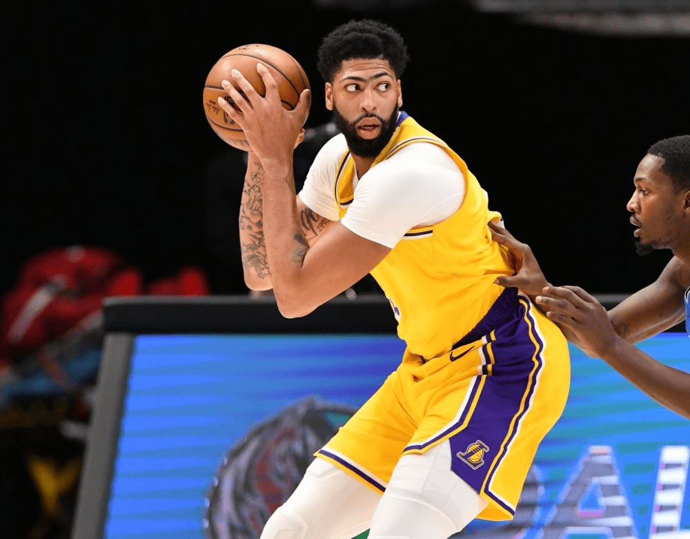 NG娱乐- NBA投篮训练师投篮 